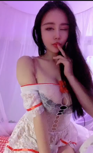 斗鱼TV上的传说女神唐曼,44部精彩视频,给你缤纷色彩的世界!