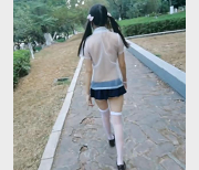 《FSS冯珊珊:外出打野的红灯女,火辣性感视频合集,格式工厂上火爆,刺激快感,让人心花怒放!》