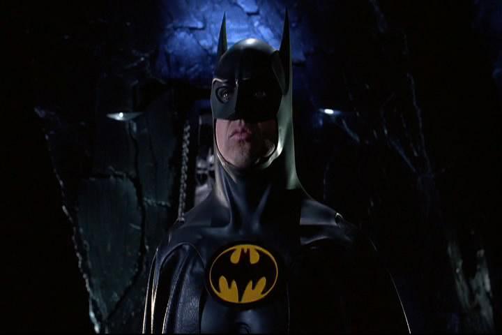 《蝙蝠侠2:蝙蝠侠归来4KREMUX(原盘蓝光),极致视觉体验,超高清画质,多种设备支持,极速体验!》