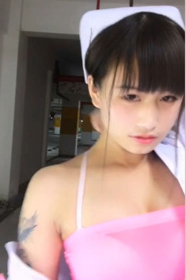 退役女主播魅心经典不朽：狼人杀户外活动视频合集，让你放飞自己！