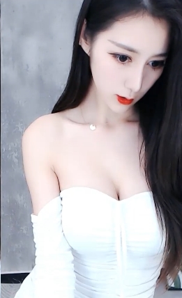 车老板:精选虎牙女主播的五部舞蹈精选颜值高身材丰满,1G大小,让你爱不释手!