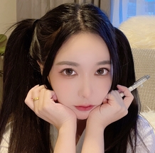 美女可可：肥无毛光“阴”的推特幂人美逼