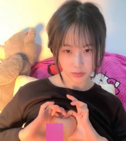 小姐姐比心2G款可爱戒指