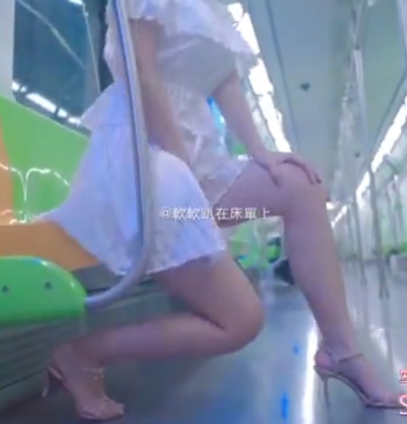 转载搬运推特福利姬展示百度盘