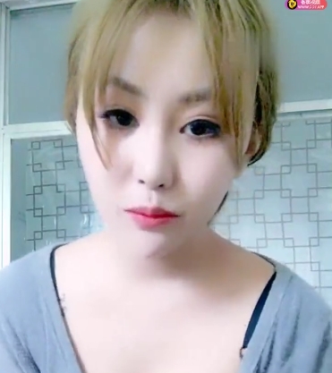 黄色短发小姐姐1v-459.81MB百度云