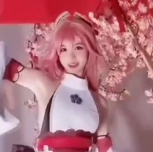 动感女团热舞AI脱衣舞视频,高清画质,小巧便携,支持5V电源,文件大小116MB,可通过百度盘下载。