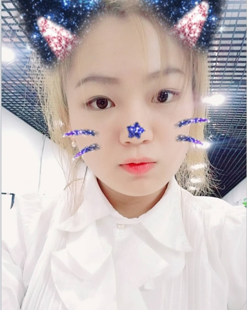 泄密事件揭露:天津女子张佳慧涉嫌贩卖小狗,被指为反差婊。14V团队举办的28人四人游,引发关注。百度盘涉嫌泄露个人信息。