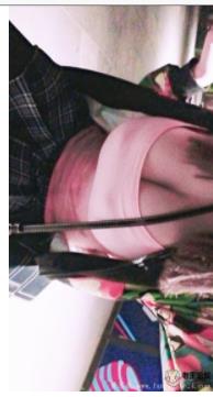 南京网红女神的珍贵作品：新颖奇妙的反差魅力