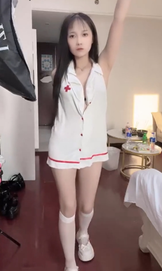 定制私拍，快手清纯小妹的百度盘资源