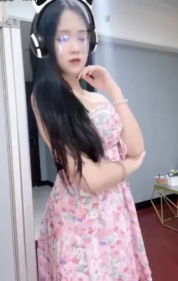 定制私拍，快手清纯小妹的百度盘资源