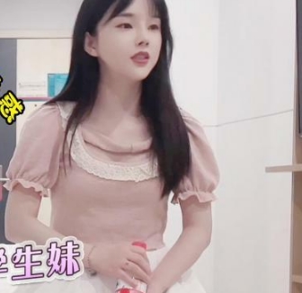 横扫全国边缘圈探花老王（原柒哥）约会清纯光“阴”学生妹