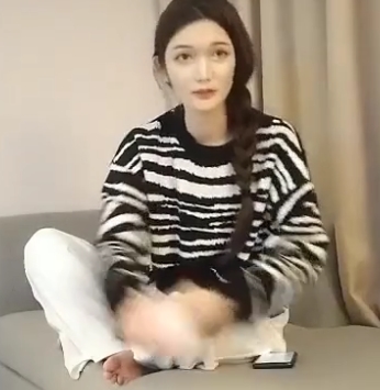 神似杨幂的探花系列边缘女1v/159MB/百度云