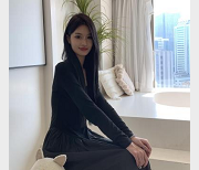 绝美私摄光堂模特姐姐2V-2.2G图集，身高174cm，颜值抖音视频