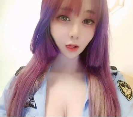 网红MIKO推童颜巨