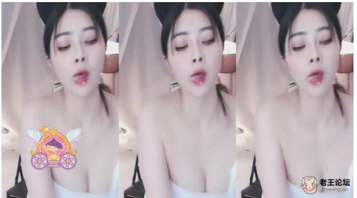 苏西奈：网络热门美女直播，39集4.81G资源，大胆前卫直播风格