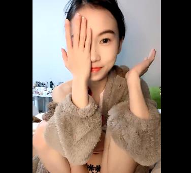 推特清纯女神生椰拿铁：无屏障中途退出委屈想哭作品技术厉害