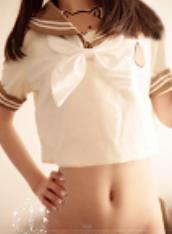 吃货小绿M白丝付费合集，5.8G嫩妹在线冲锋