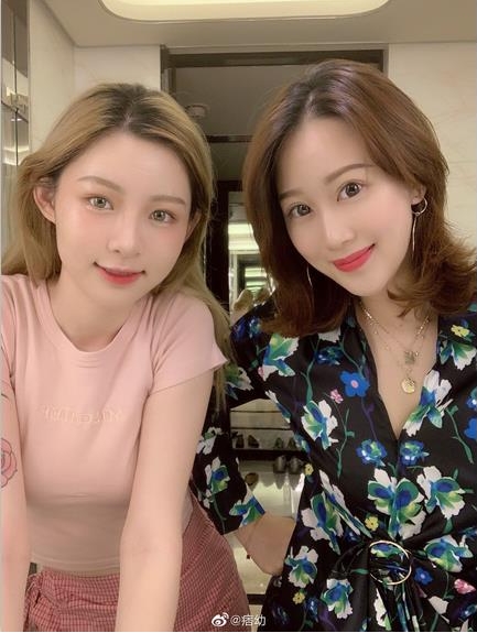 百万粉痞幼尺度作品：抖音网红展现不同魅力