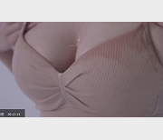 紧下载观看，和小伙伴们一起感受Nina的魅力吧！