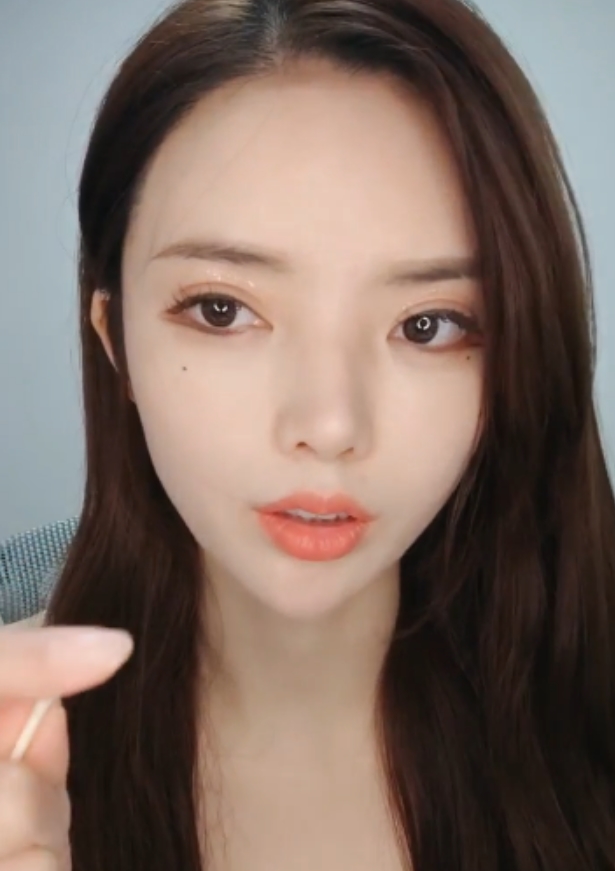 顶级绿播女神热舞闪现1V+4.38G百度盘