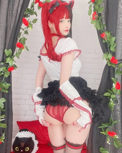 妹子HidoriRoseCOSPLAY妹子吸血鬼视频1个照片57张大小156MB