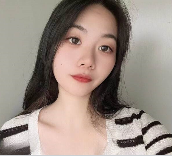 重庆奶茶店00后C杯美女遭摄影师抠动，视频1V+1.7G曝光百度盘