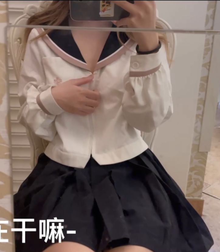 福利姬肉肉45.6g视频合集，百度ED2K新增20v，精彩收藏必备