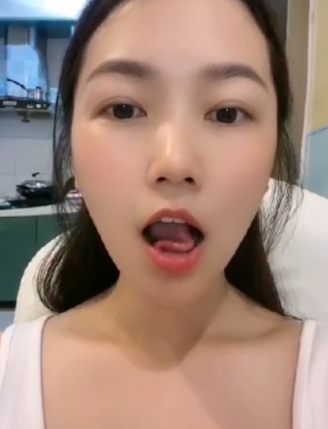 小倩倩舌头舞合集:13个视频371MB,解压密码福利视频