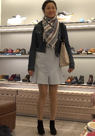 街拍和试鞋的人来说，绝对是必备的。大小为8V17.6g，数量众多，内容丰富，涵盖了各种风格和款式，观众可以轻松下载。但需要注意的是，解压时可能需要输入密码。这份资源由吴宇舒创作，展示了他完美的外貌和独特的时尚品味，让观众们可以欣赏到街头的时尚风采，了解到各种鞋款的特点和搭配技巧。赶快下载吧，享受视觉盛宴！