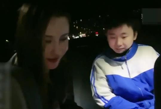 深圳处男门事件：30分钟自拍视频悬赏寻找完整版！