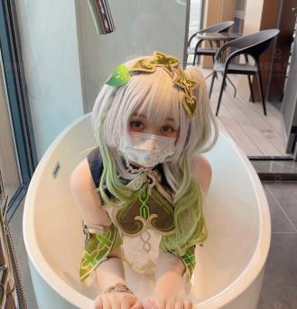 软萌女神兔兔酱COS《史莱姆》，12分钟视频+62张图集！
