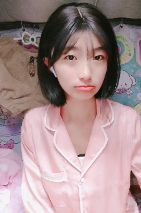 19岁学妹呜崽酱视频合集，92V49.9G，超高人气收藏448，百度ED2K下载！