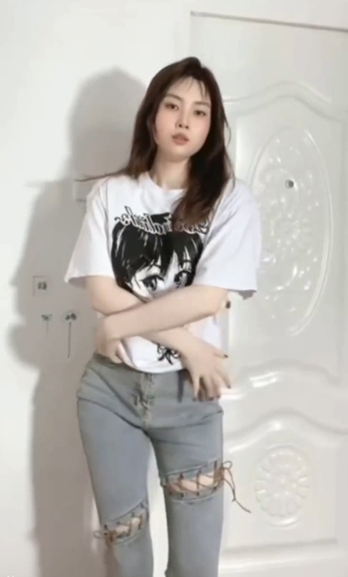 抖音甜美暖暖甜子兔哟最新合集6V1.77G，收藏173