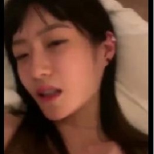 学生妹M狗甜美合集11V716M，自拍短片，感受青春呼喊！