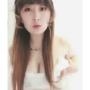 斗鱼白白兔优质美女50V776M神似明星