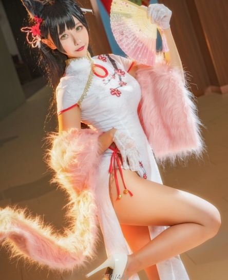 某推绝美coser葵葵18R合集43部7.4G太顶了