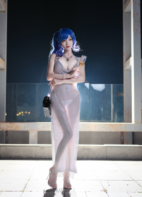 大梨子多人游4.3G合集一米八作品云盘资源