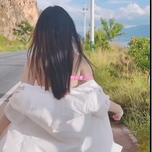 Instagram露娜户外自拍232部17G优质诱惑