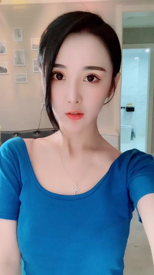 抖音KIKI清纯互动录屏1集4G火爆直播