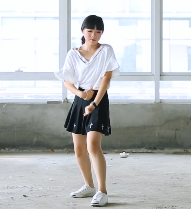 232部B站秘密宅舞22G绝对香