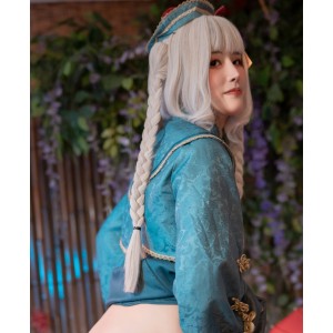 鹿八岁护士装71.8G56部私拍精品