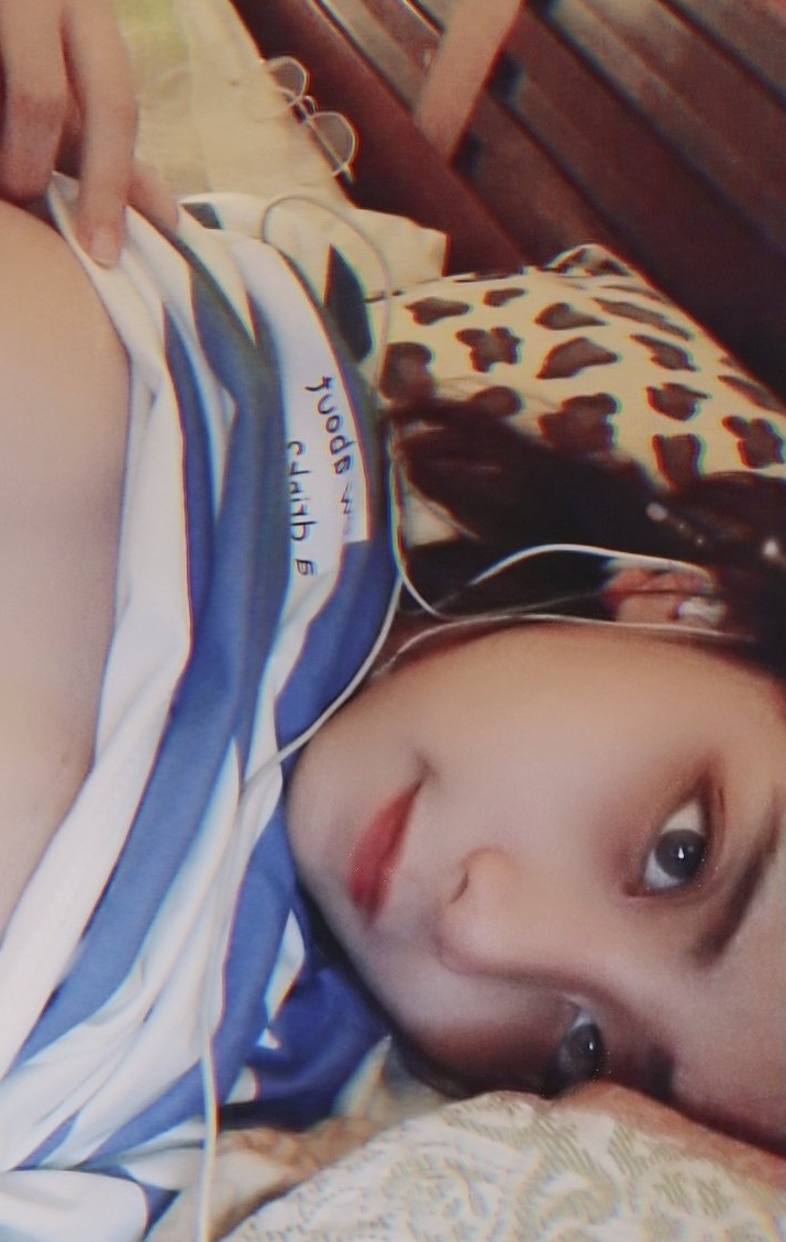 推特yuumeilyn自拍视频20部34.8G劲爆