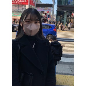 澪酱FC2猫眼学生服34v原档134.9g甜度超标