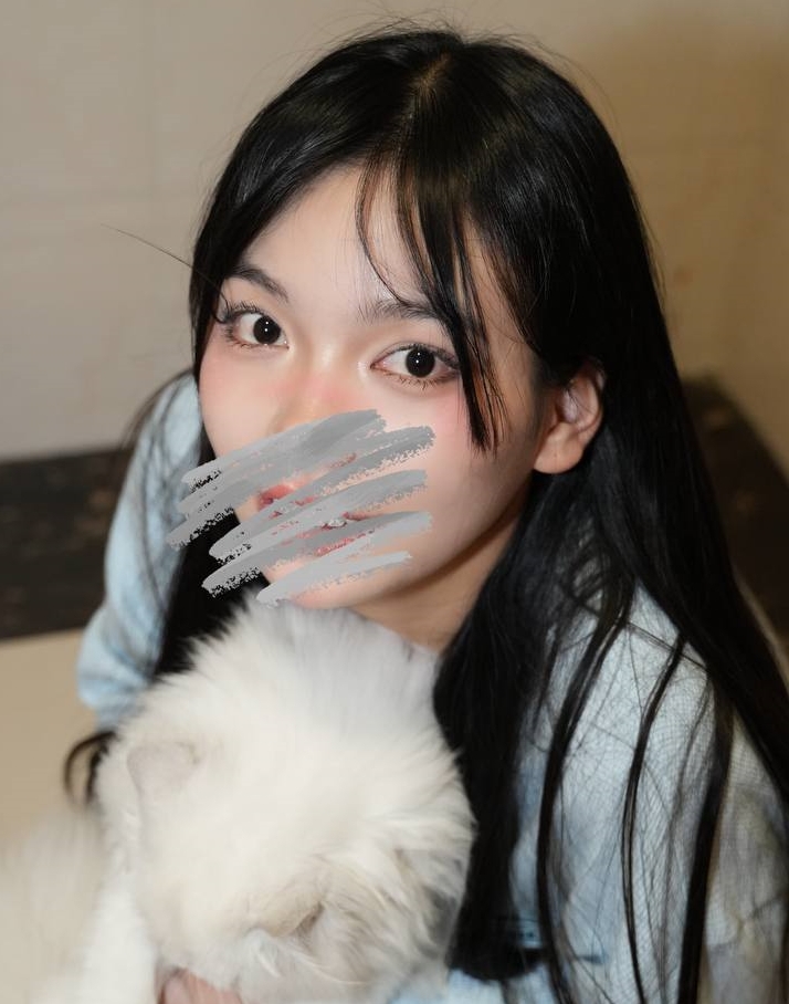 百度ED2K超级反差小狗六花实战合集137V3.66G[60%特写+深夜自嗨37段]含伤痕记录