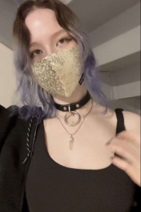 百度ED2K胖臀放飞自我baddalayer熟女真实生活228V60G合集