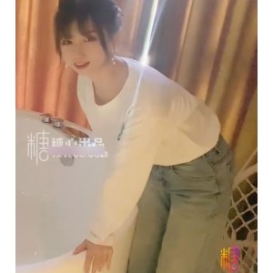 糖心小桃酱补档51V合集36G，娇小身材某处饱满