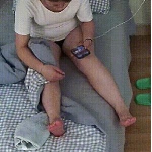 青年情侣酒店给力私密视频1.25G大学情侣自拍展示913套房