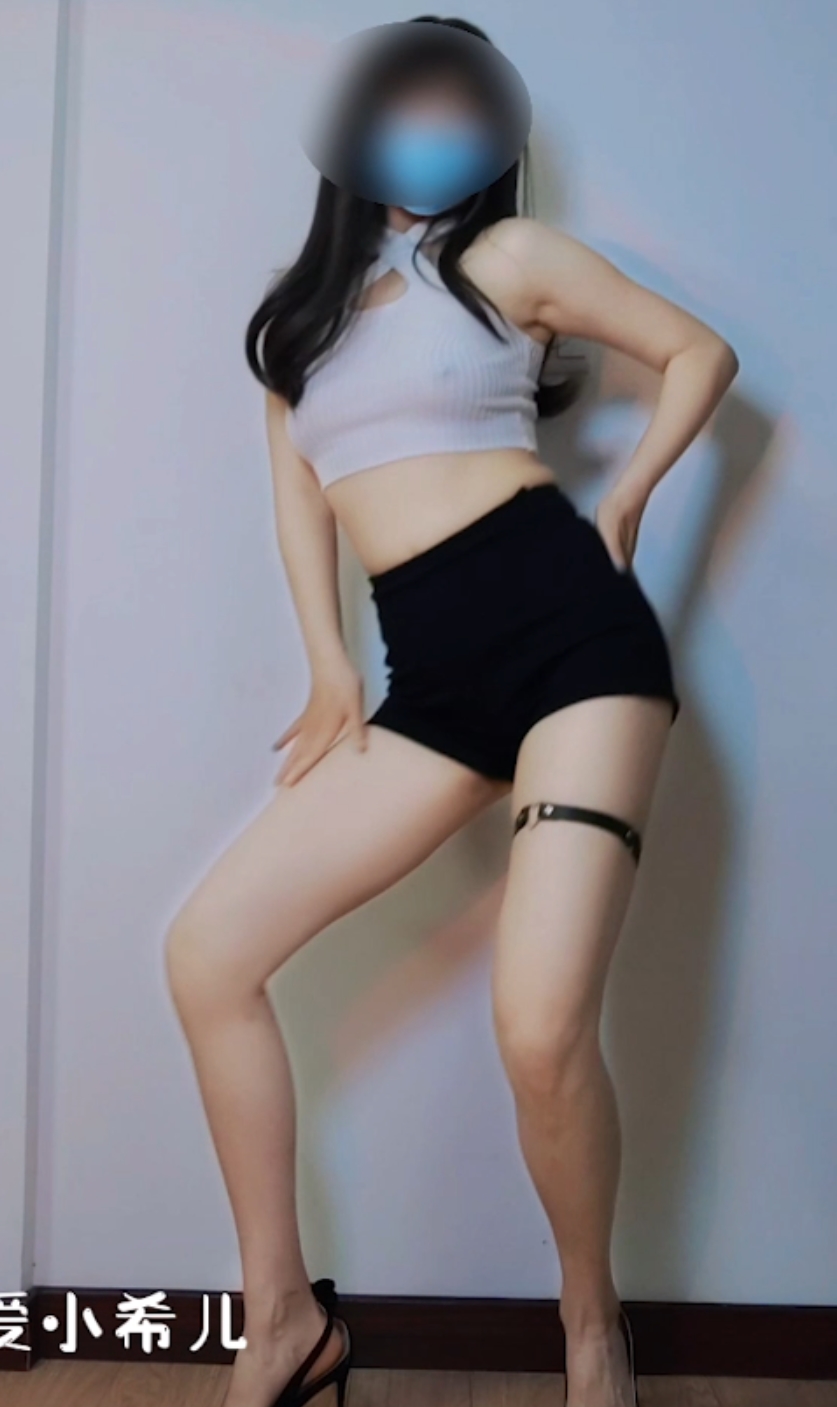 小希儿推特蜜桃臀热舞合集14部2.45G浴室湿身