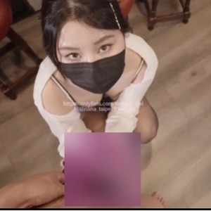 推特李露街拍门事件1V1.2G丰满诱人