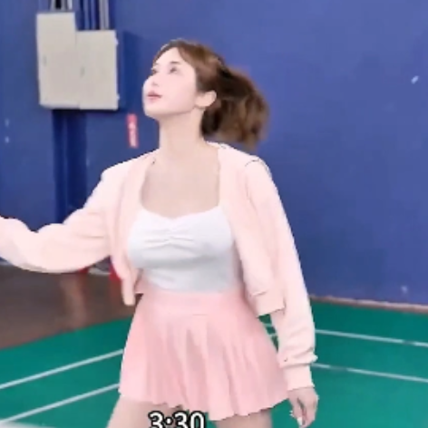 健身房尤物偷录合集10部15G优质资源